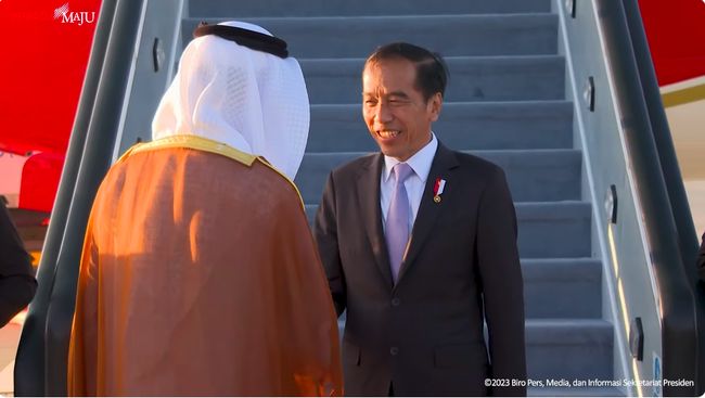 Jokowi Tiba di Dubai untuk Menghadiri World Climate Action Summit