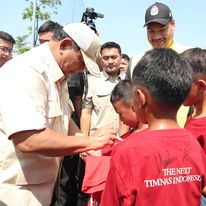 Prabowo-Gibran Unggul dalam Berbagai Survei di Indonesia