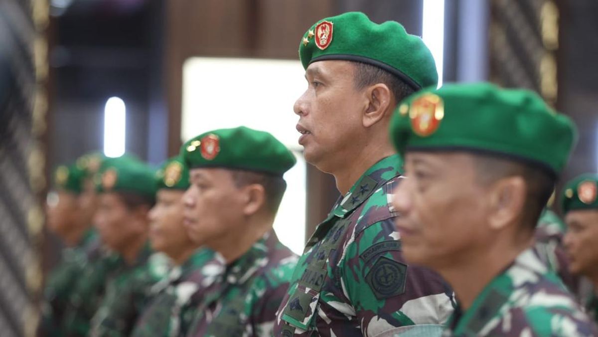 Contoh-contoh Pemimpin yang Tidak Benar, Contoh Ketujuh: Perwira Mencaci Sersan Kepala yang Lebih Tua