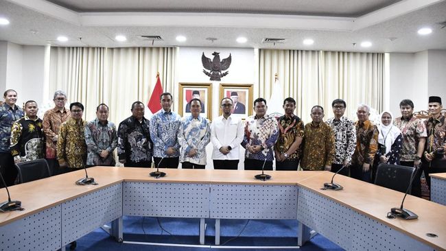 PPATK membantu KPPU mencegah pencucian uang dalam transaksi merger & akuisisi