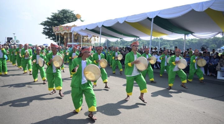 Windu Si Genjring Rampak Menjadi Penampil Kabupaten Kuningan pada MTQ ke-38 Provinsi Jawa Barat